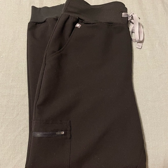 FIGS high-waisted Zamora joggers - Picture 2 of 3